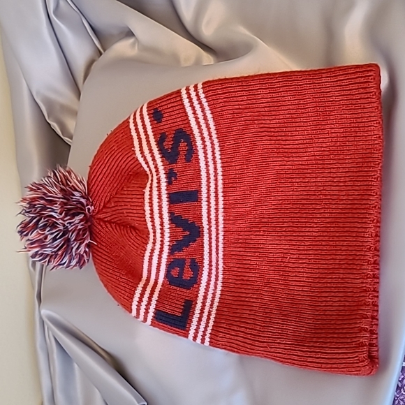 Levi's hat - Picture 4 of 5